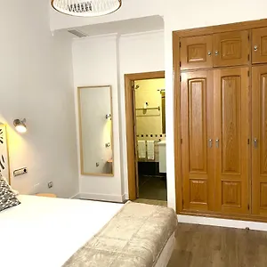 Dobo Puerto Málaga